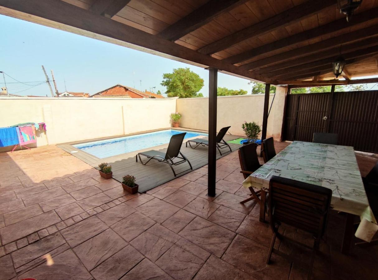 Casa Rural Oliver Y Nadia Rodilana Esterno foto