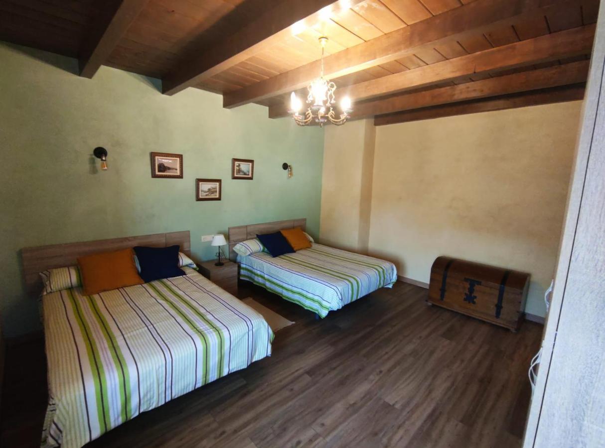 Casa Rural Oliver Y Nadia Rodilana Esterno foto